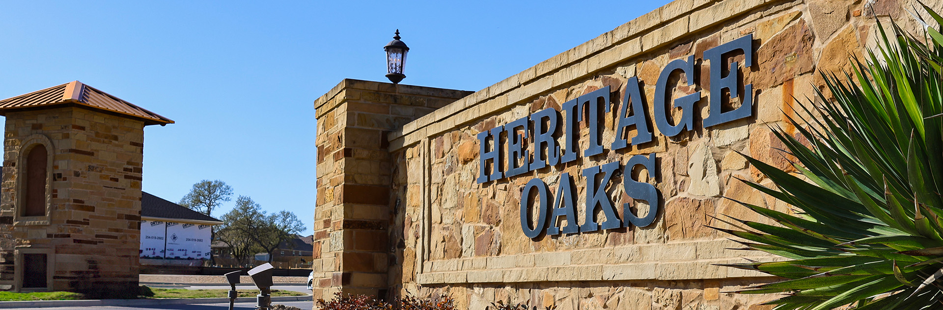 Heritage Oaks