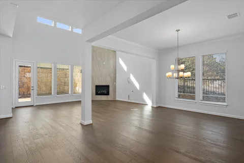 Frisco gallery 12
