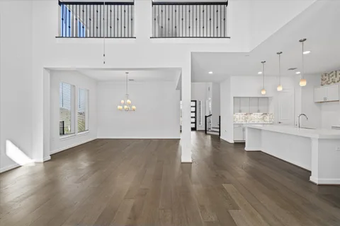Frisco gallery 16