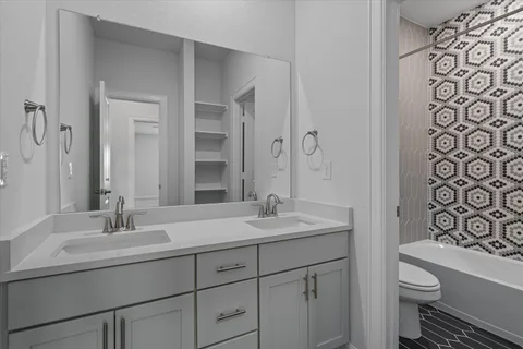 Frisco gallery 47