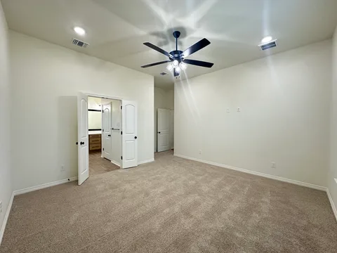 Tyler gallery 11