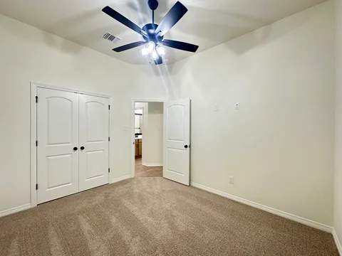 Tyler gallery 19