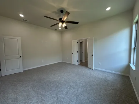Nugget gallery 25