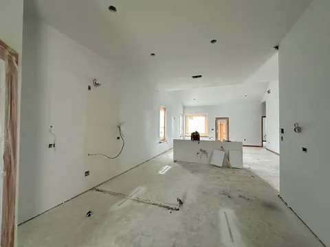 Kingsland gallery 18