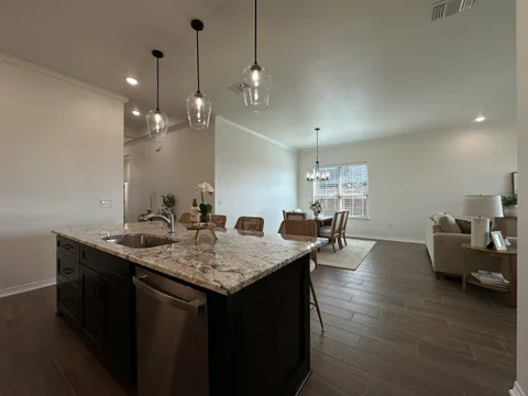 Hondo gallery 9