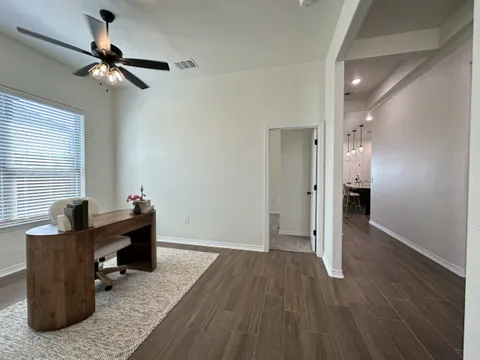 Hondo gallery 16