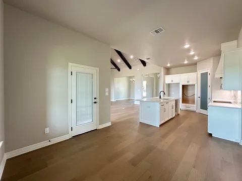 Clinton gallery 12