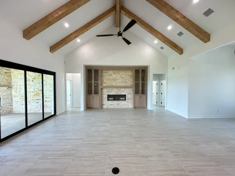 Castell gallery 13
