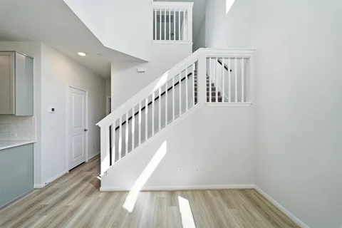 Eames gallery 12
