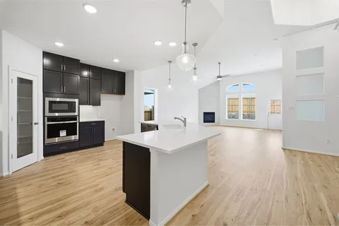 Glenwood gallery 15