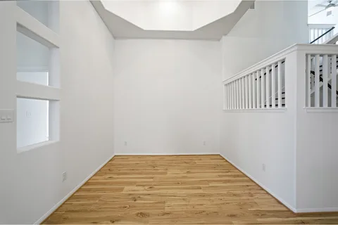 Glenwood gallery 21