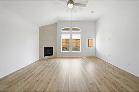 Glenwood gallery 24