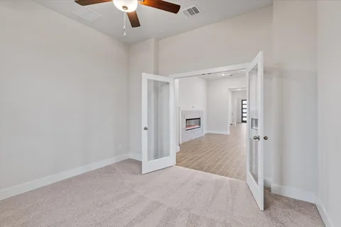 Lexington gallery 27
