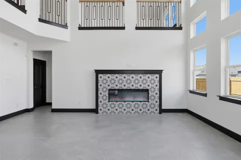 Madison gallery 22