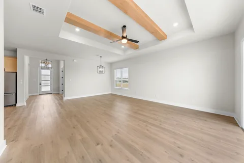 Kingsley gallery 18
