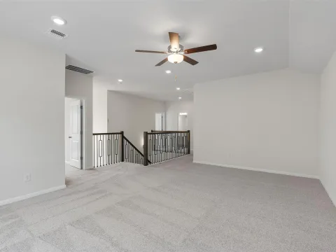 James gallery 18